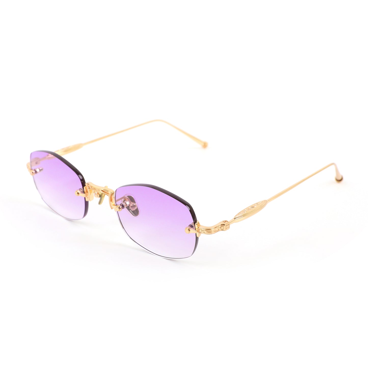 AURA ROYALE